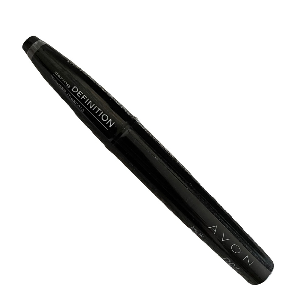AVON Daring Definition Mousse Mascara Black
